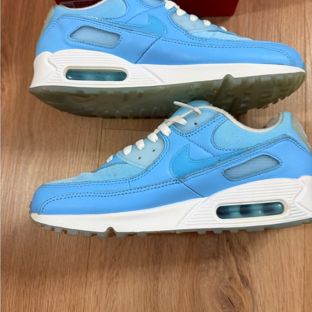 Nike Air Max “Ocean Bliss” Sneakers. EUC. Only worn once. - Picture 8 of 11